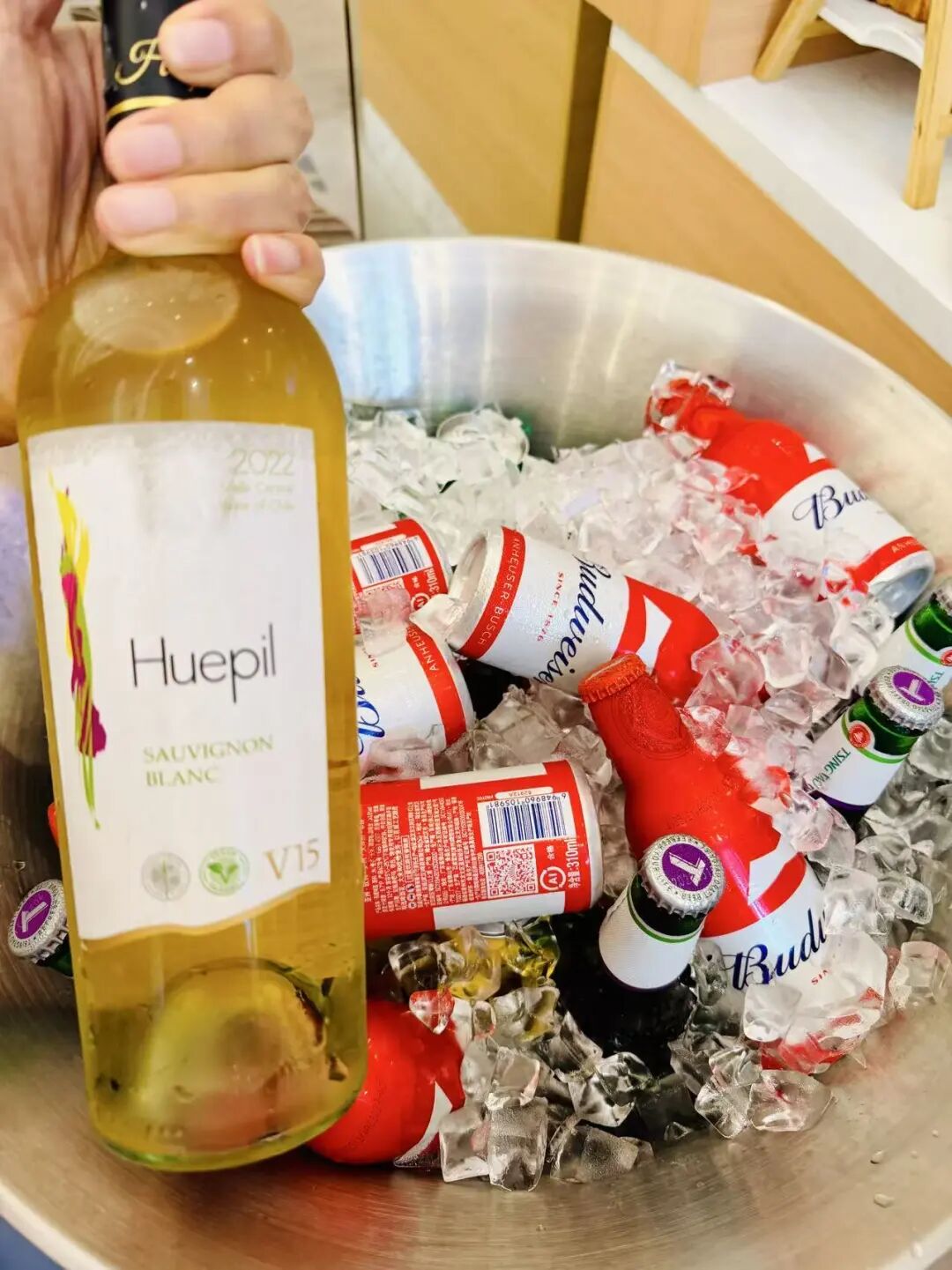 深圳东华假日酒店行政酒廊体验 大堂吧欢乐时光还能吃自助晚餐