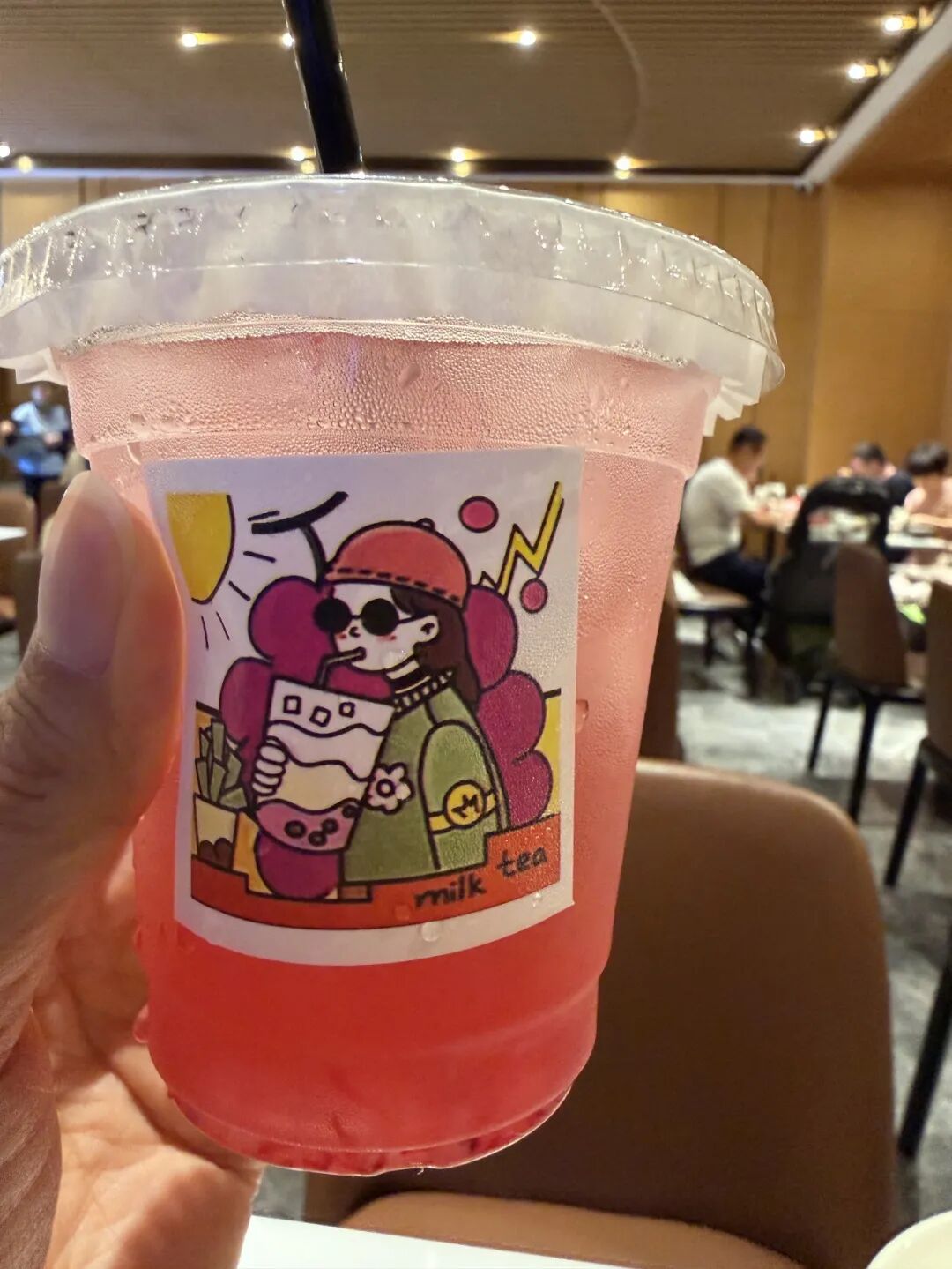 南京禄口机场T1 V8贵宾厅手工酸梅汤 机场贵宾室餐饮体验记