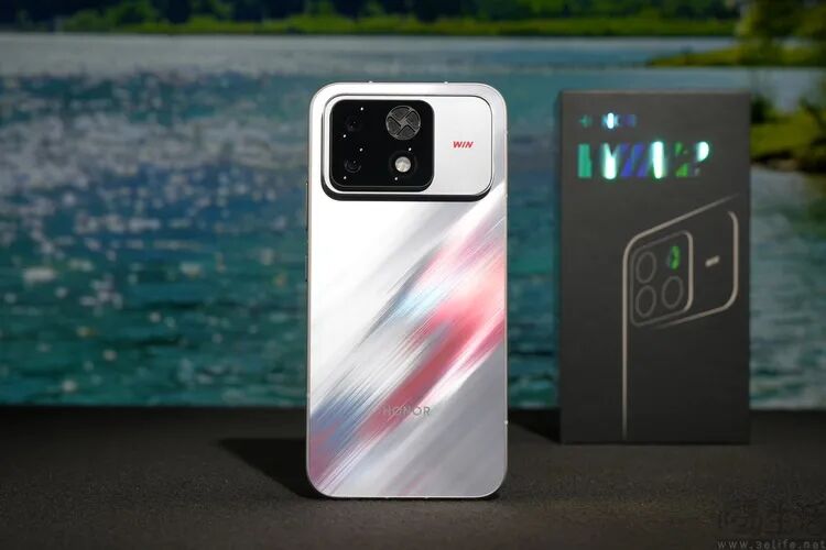 荣耀WIN2首测：这一次，它的胜利不只靠风扇