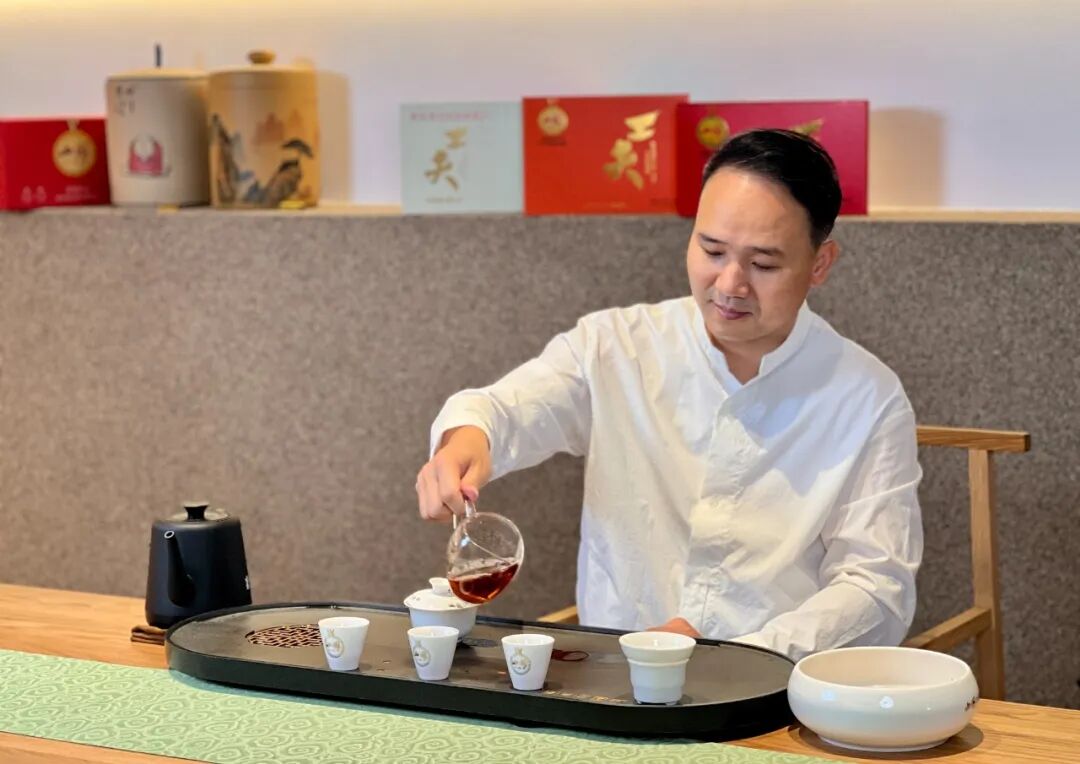 二十年工夫只为一杯好茶山国饮艺创始人林玉辉的茶路故事
