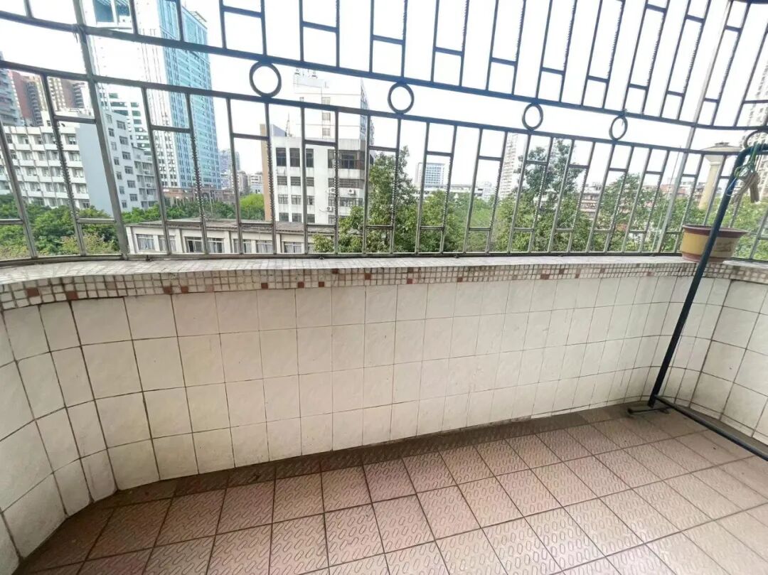 天河北二手房【御晖苑】83平，总价485万！