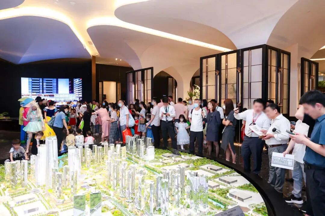 金域曦府满意交付，能不能带动万汇天地瑧园?