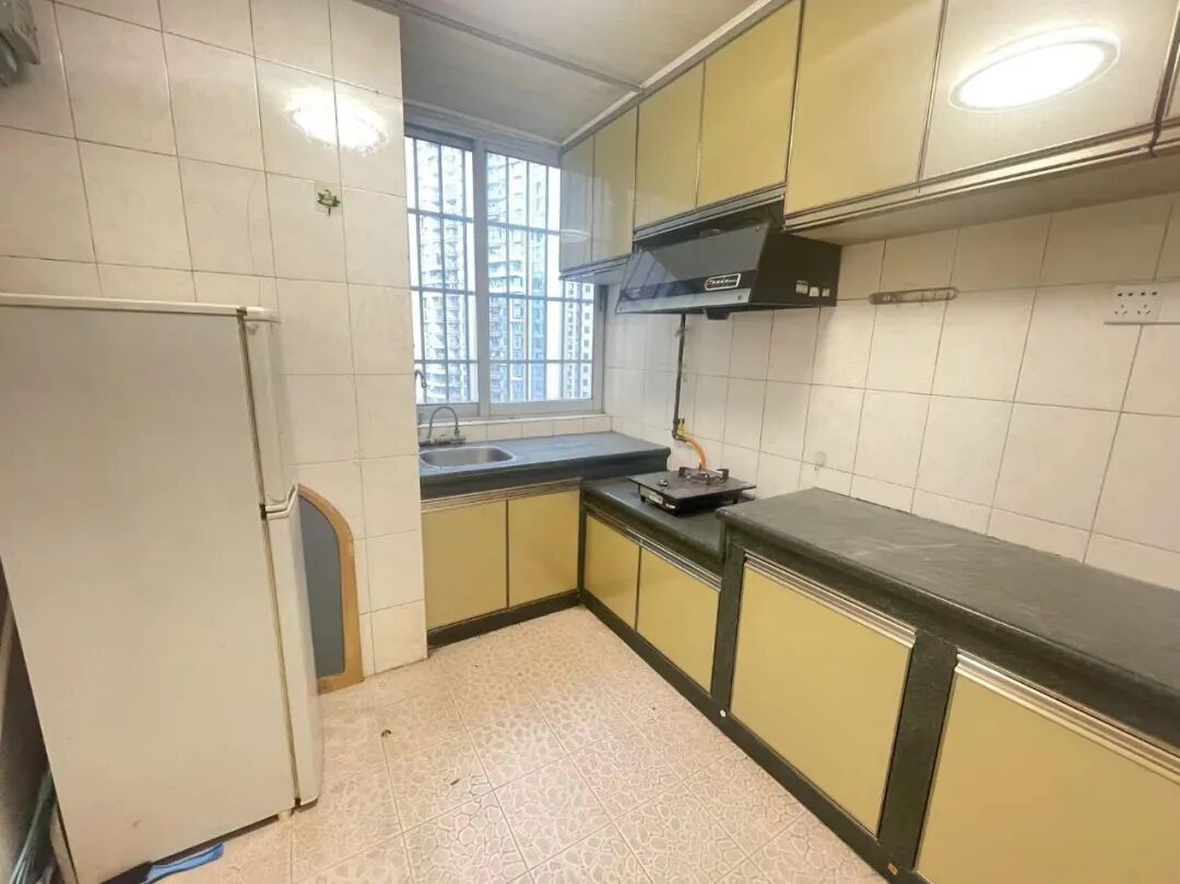 天河北二手房【华天国际广场】78平，总价470万！