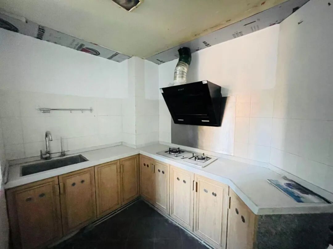 天河北二手房【协和新世界】77平，总价650万！