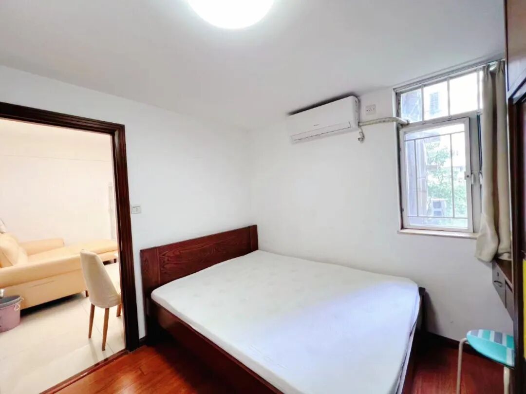 天河北二手房【金田花苑】80平，总价498万！