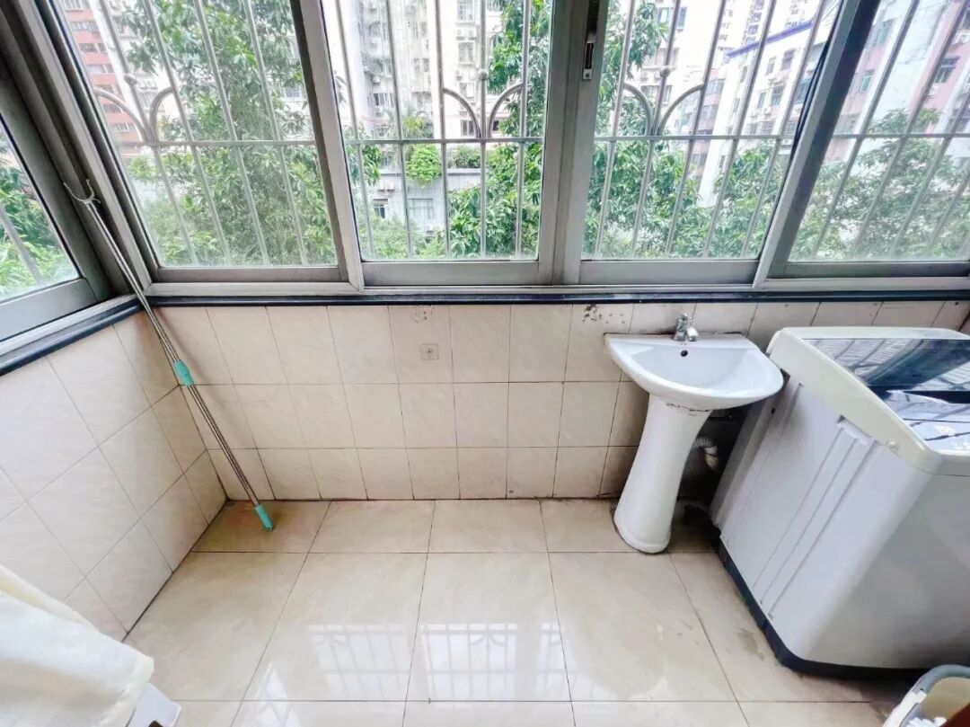 天河北二手房【金田花苑】80平，总价498万！