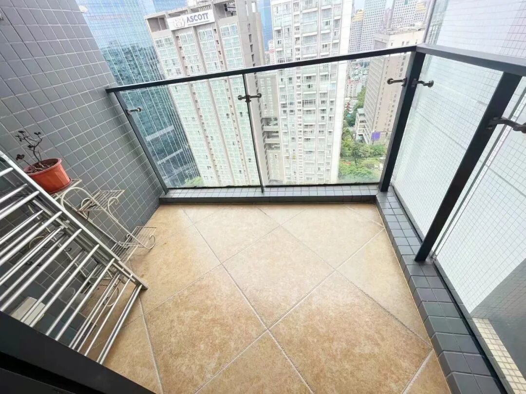 天河北二手房【嘉宝华庭】123平，总价978万！