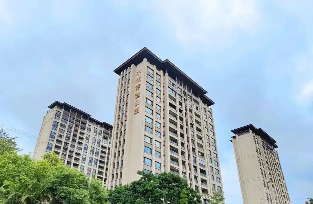 白云中海麓府126-170㎡大平层，特惠单价5.9万起!