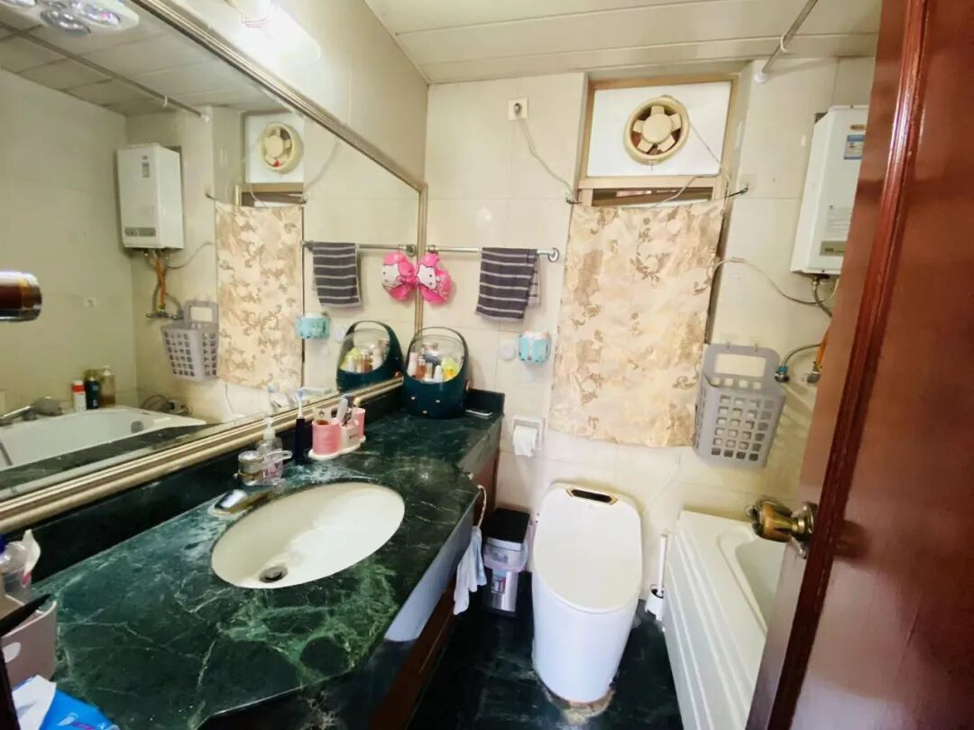 天河北二手房【帝景苑】113平，总价900万！