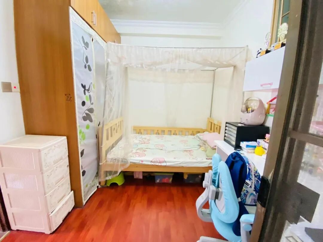 天河北二手房【帝景苑】113平，总价900万！