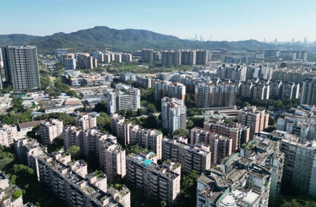 白云新盘保利云境、国贸云上和广州地铁地产云筑上品哪个更加好？