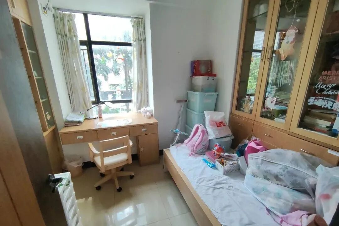 天河北二手房【芳草园】117平，总价850万！