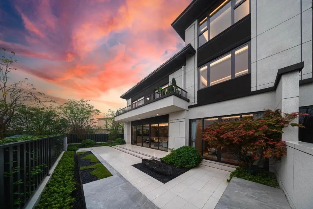 增城叠溪花园推出大别墅，单价9000元/㎡！