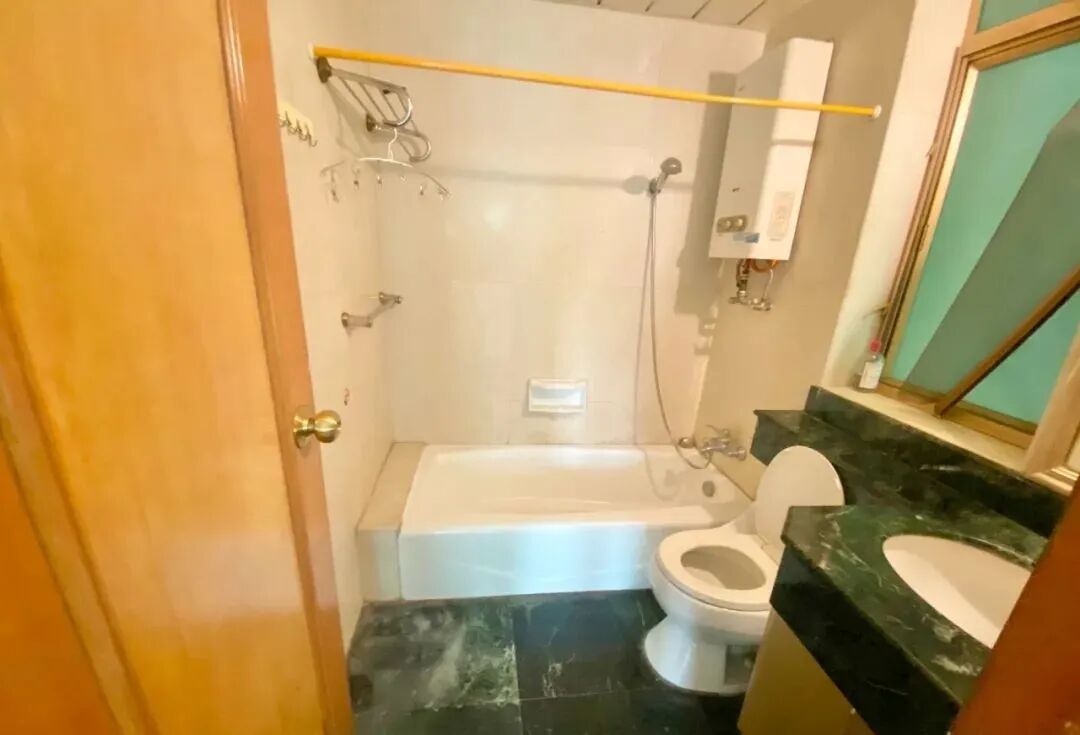 天河北二手房出售，帝景苑，124平，1100万！