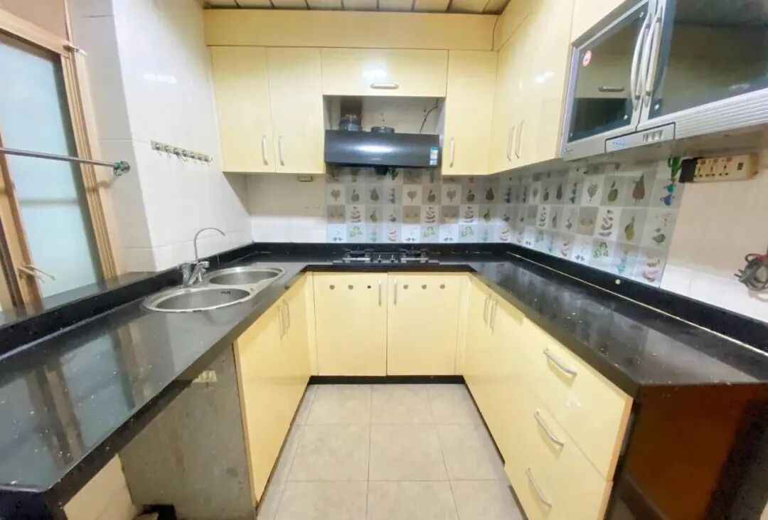 天河北二手房出售，帝景苑，124平，1100万！