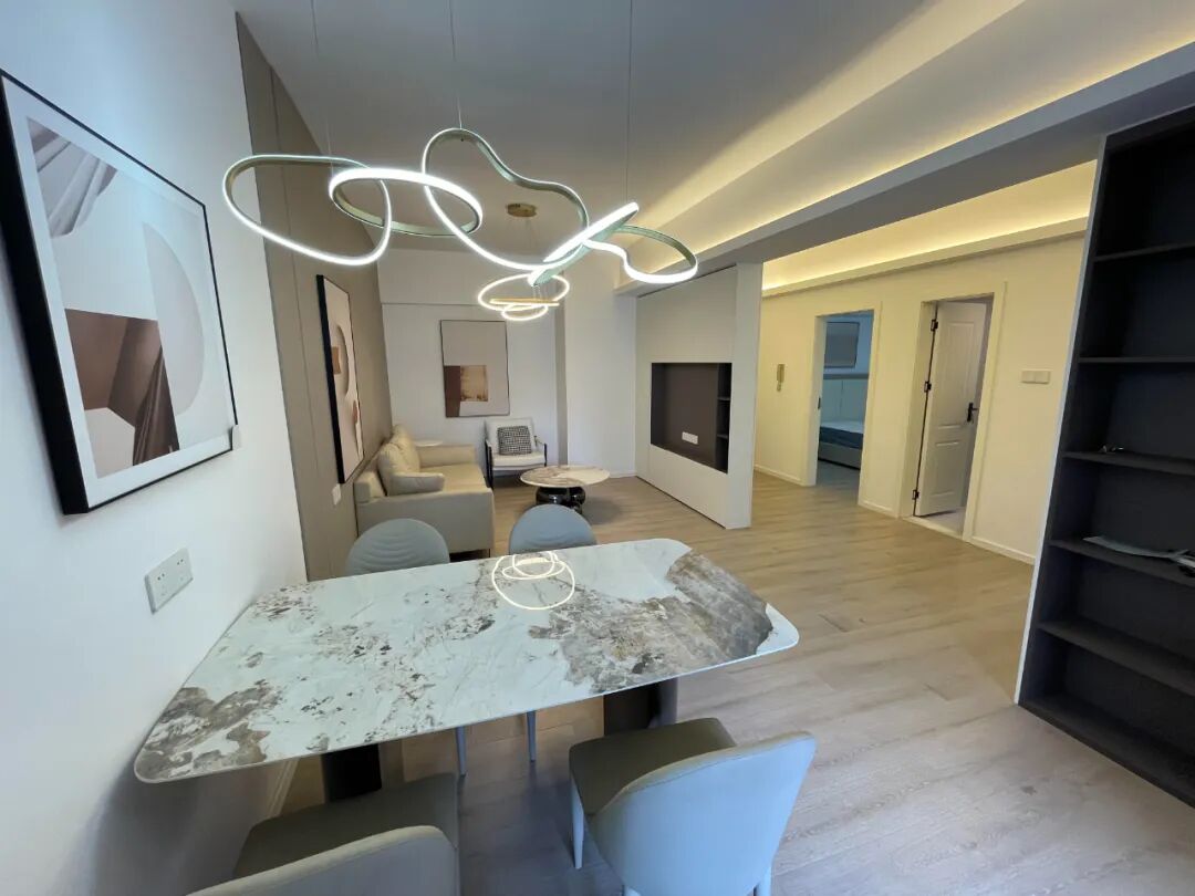 天河北二手房【贤人阁】82平，总价499万！