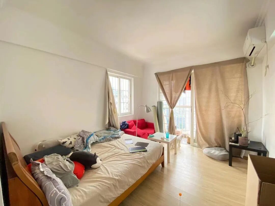 天河北二手房【鸿翔大厦】42平，总价300万！