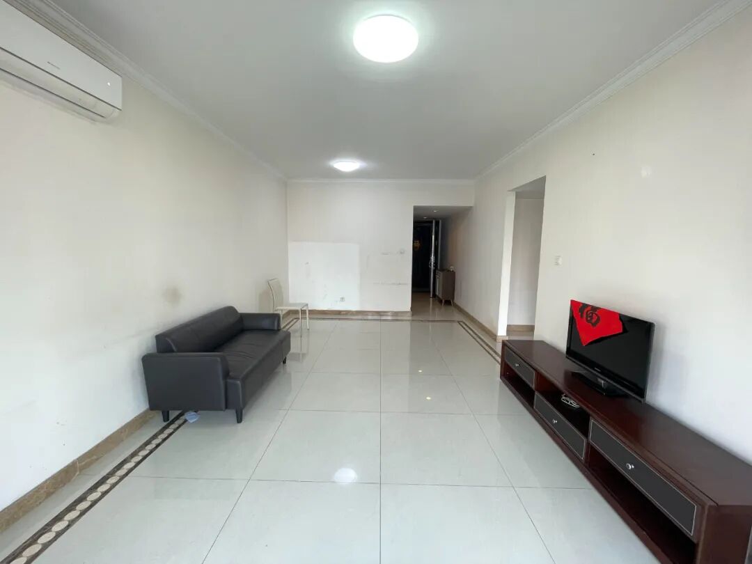 天河北二手房【保利中辰广场】82平，总价730万！