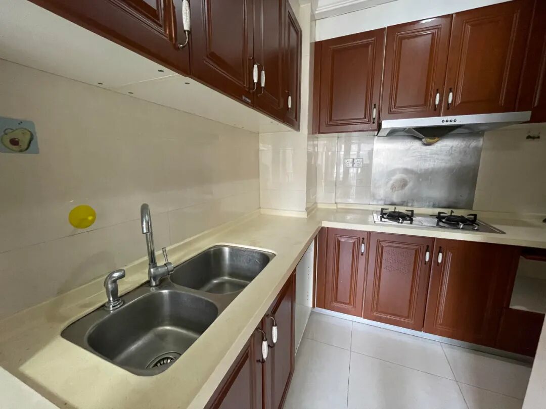 天河北二手房【保利中辰广场】82平，总价730万！