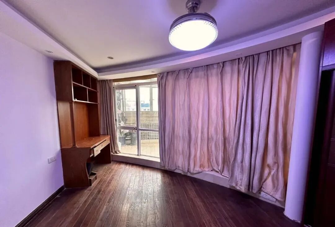 天河北二手房出售，中怡城市花园，235平，2480万！