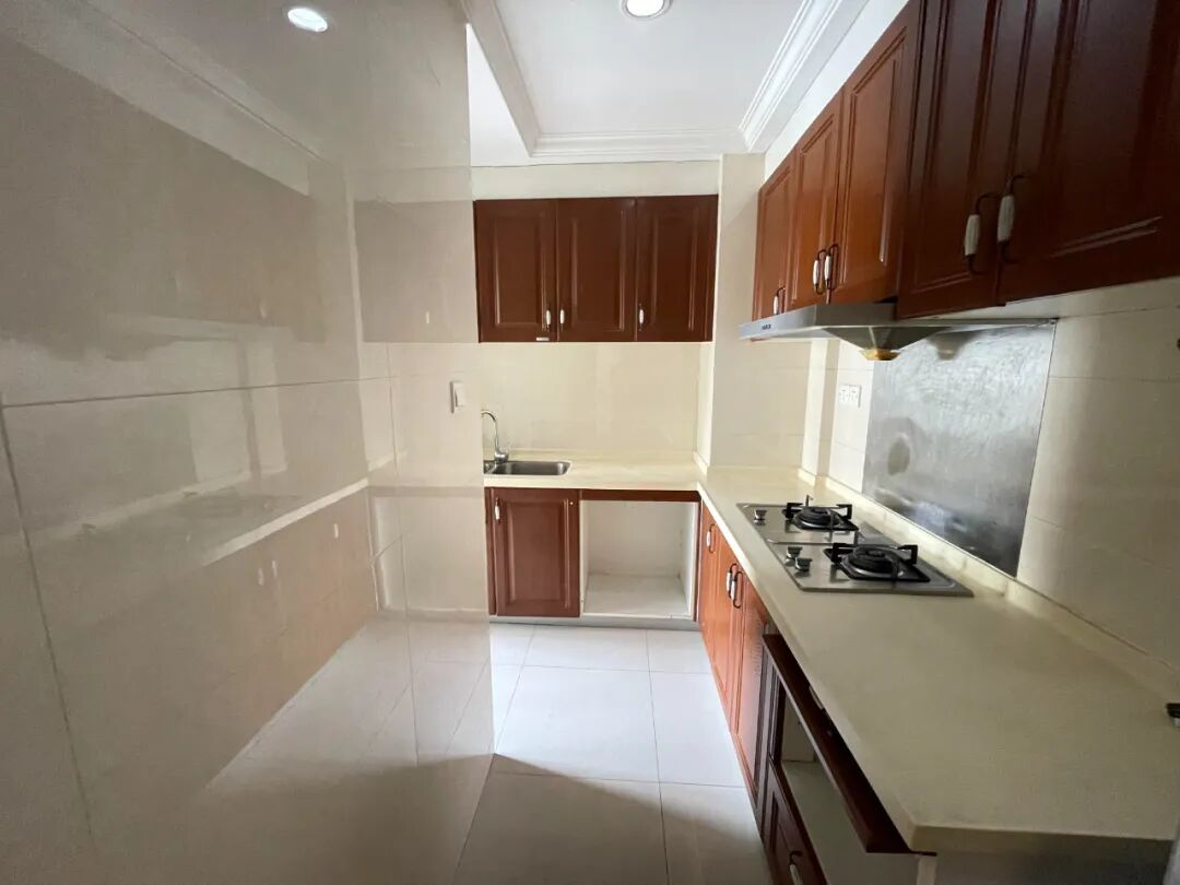 天河北二手房【保利中辰广场】82平，总价730万！