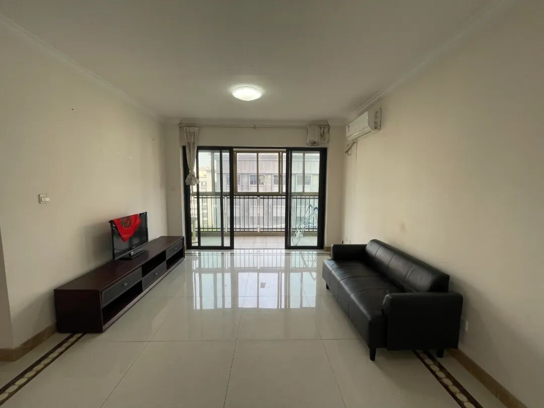 天河北二手房【保利中辰广场】82平，总价730万！