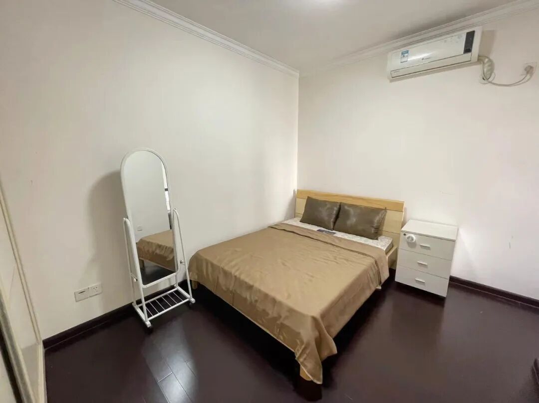 天河北二手房【保利中辰广场】82平，总价850万！