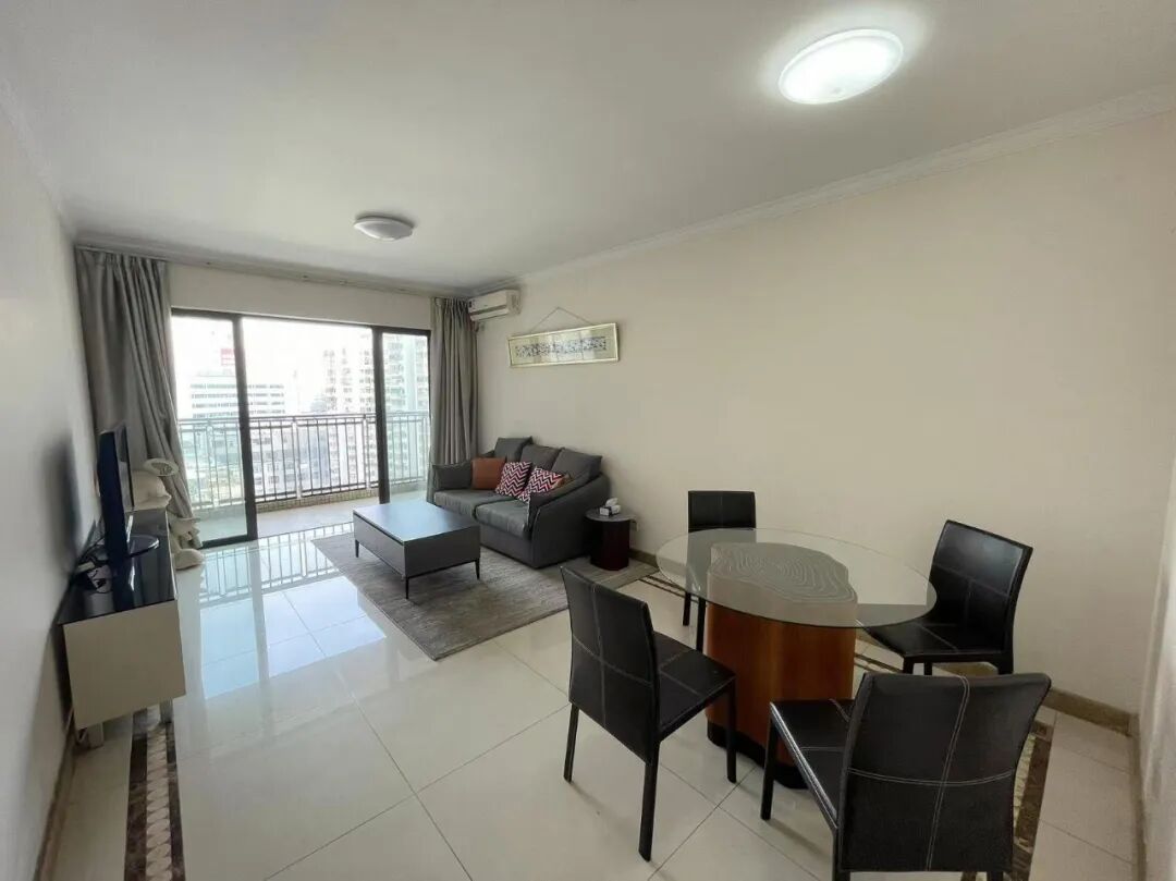 天河北二手房【保利中辰广场】82平，总价850万！