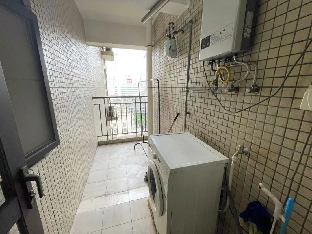 天河北二手房【保利中辰广场】82平，总价850万！