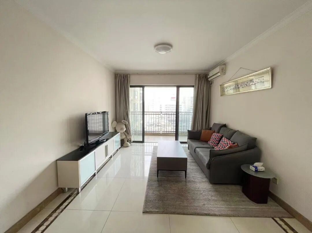 天河北二手房【保利中辰广场】82平，总价850万！