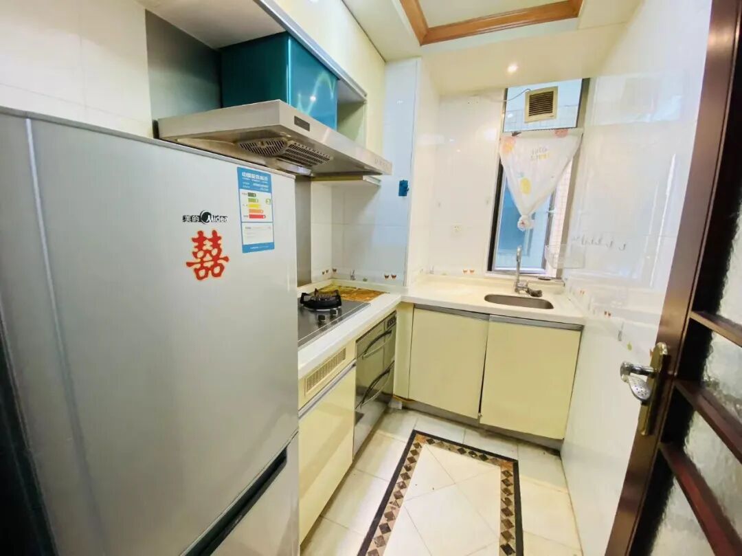 天河北二手房【银汇华庭】45平，总价350万！