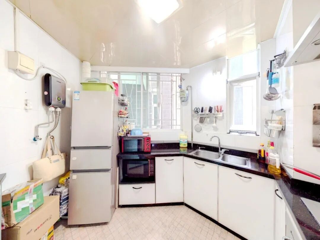 天河北二手房【伊顿18】98平，总价936万！