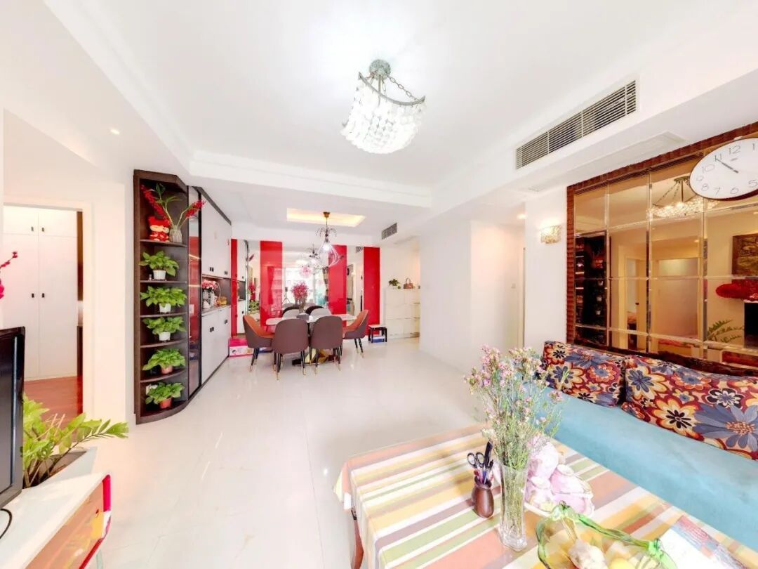 天河北二手房【伊顿18】98平，总价936万！