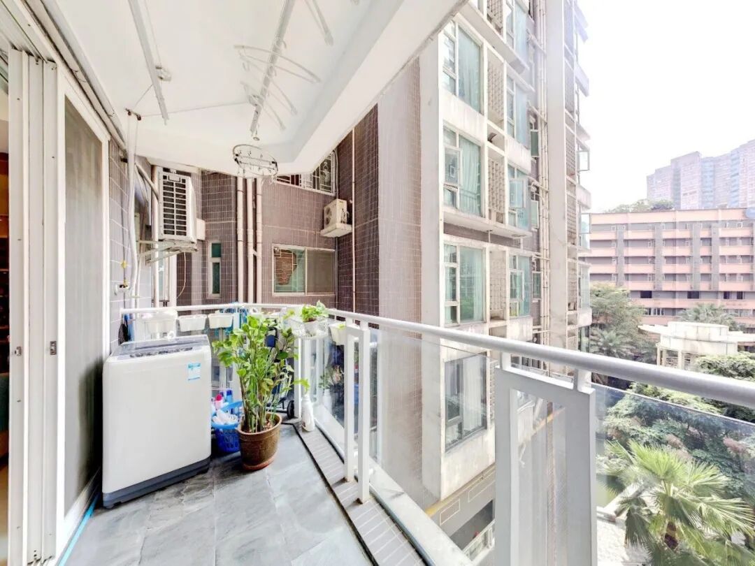 天河北二手房【伊顿18】98平，总价936万！