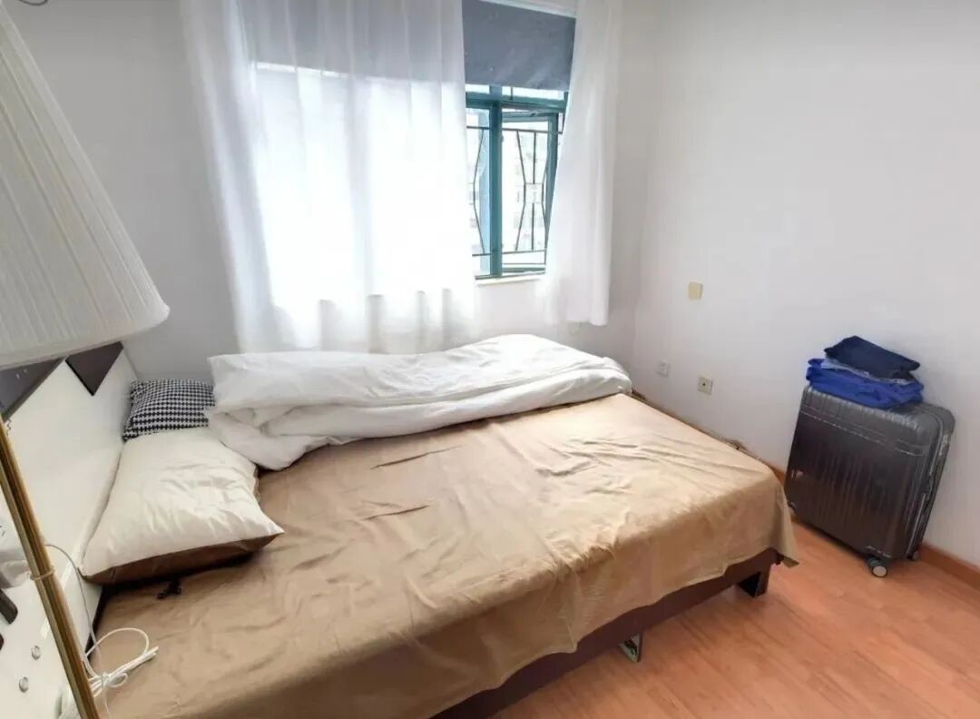 天河北二手房【金碧翡翠华庭】67平，总价430万！