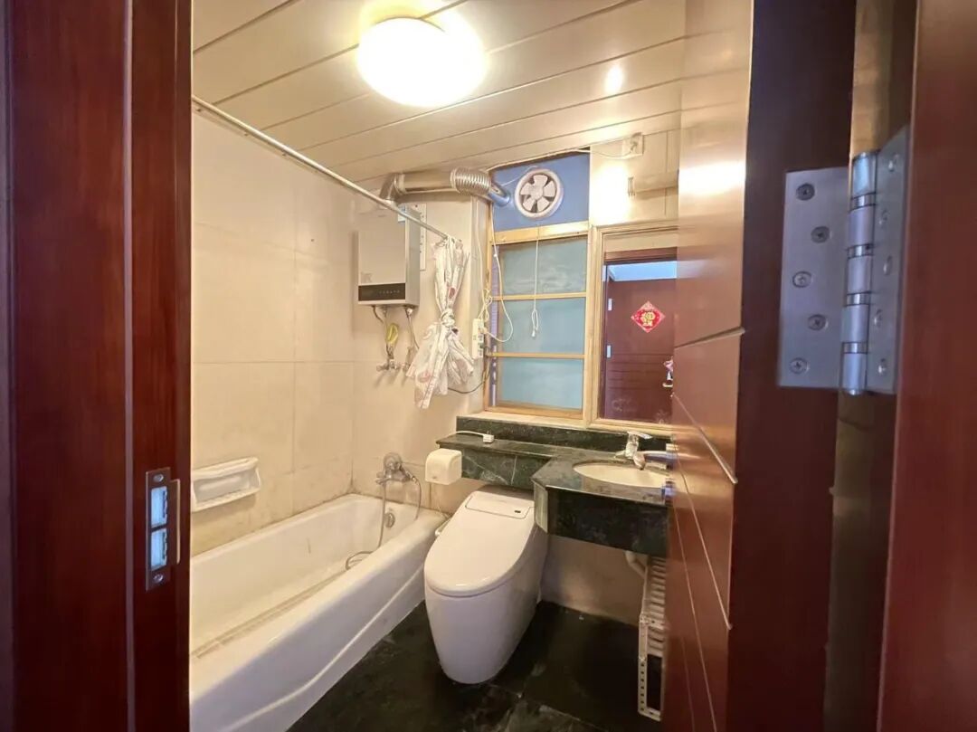 天河北二手房【帝景苑】122平，总价980万！