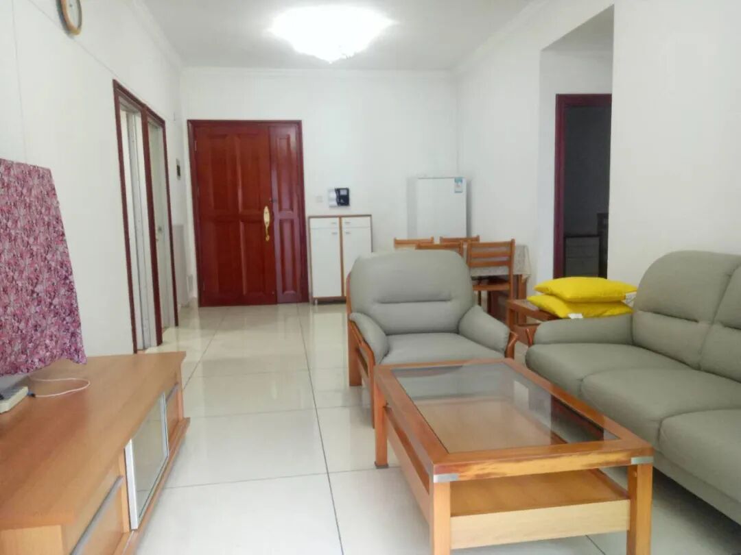 天河北二手房【协和新世界】74平，总价830万！