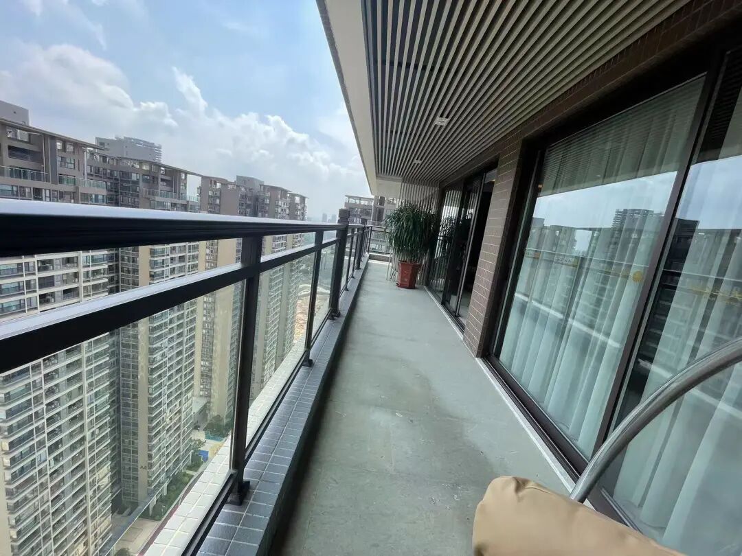 7.5万/㎡！大壮名城256㎡大平层刺破黄埔房价天花板？