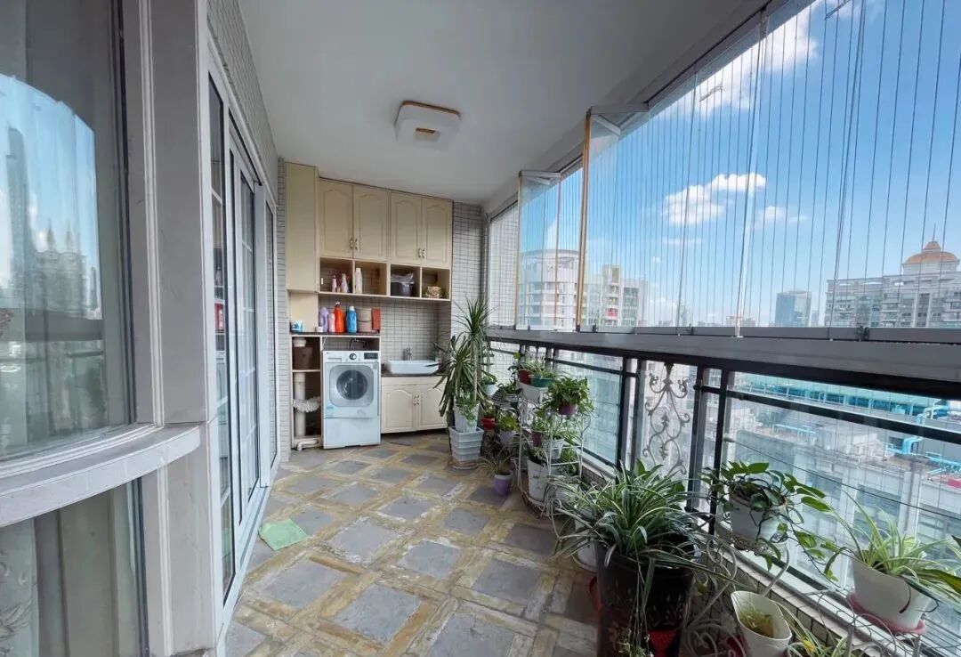 天河北二手房出售，富力天河华庭，低于高峰期成交价五百万