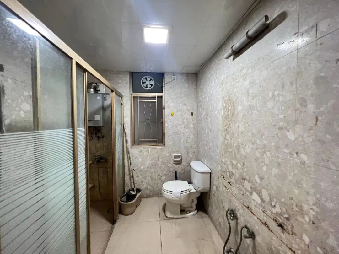 天河北二手房【帝景苑】138平，总价998多万！