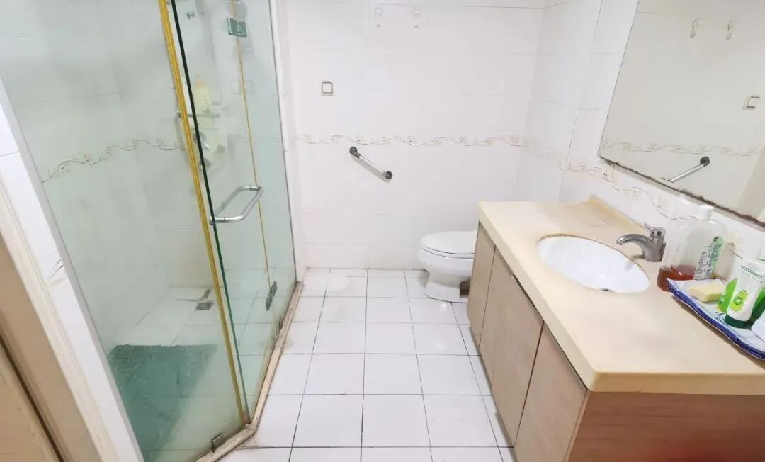 天河北二手房【伊顿18】203平，总价1500多万！