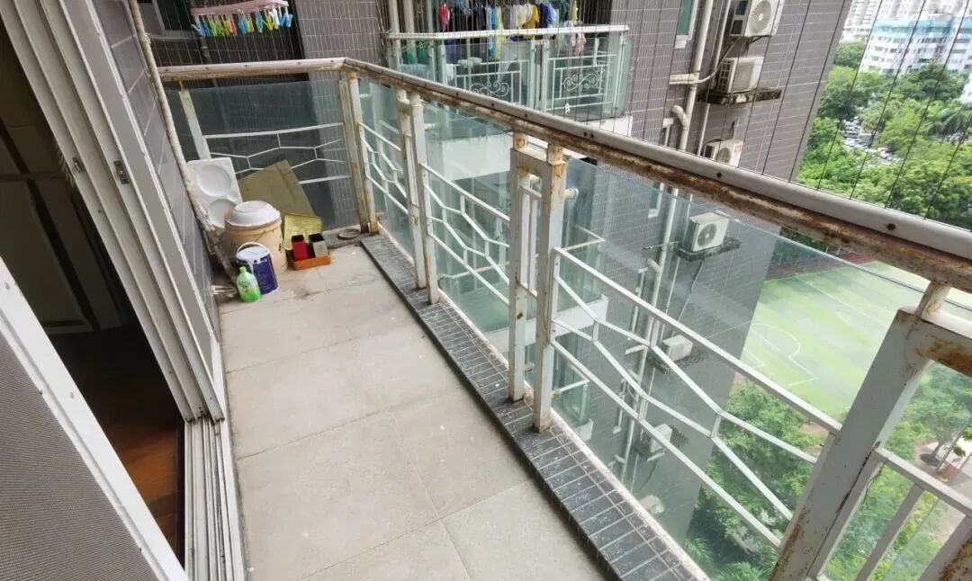 天河北二手房【伊顿18】203平，总价1500多万！