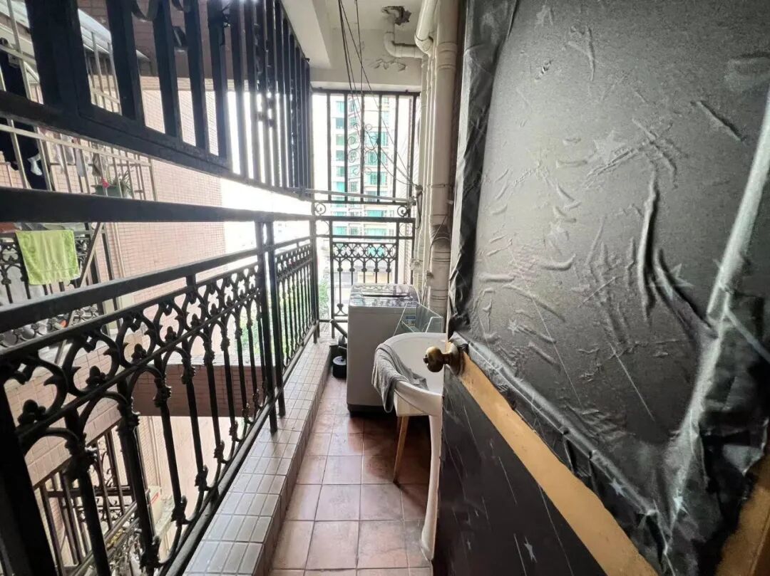 天河北二手房【帝景苑】138平，总价998多万！