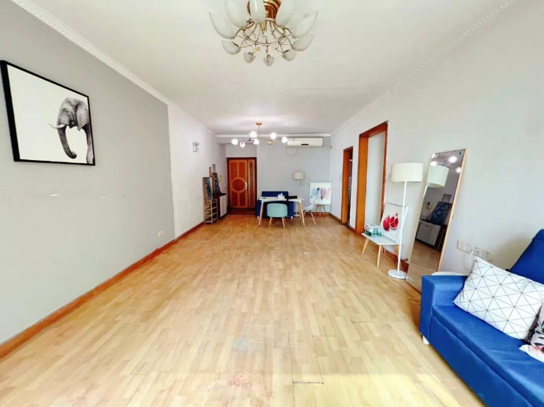 天河北二手房【帝景苑】138平，总价998多万！