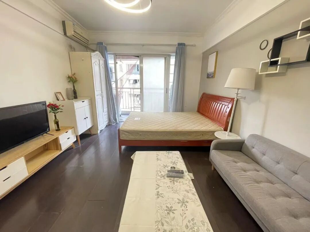 天河北二手房【鸿翔大厦】39平，总价285万！