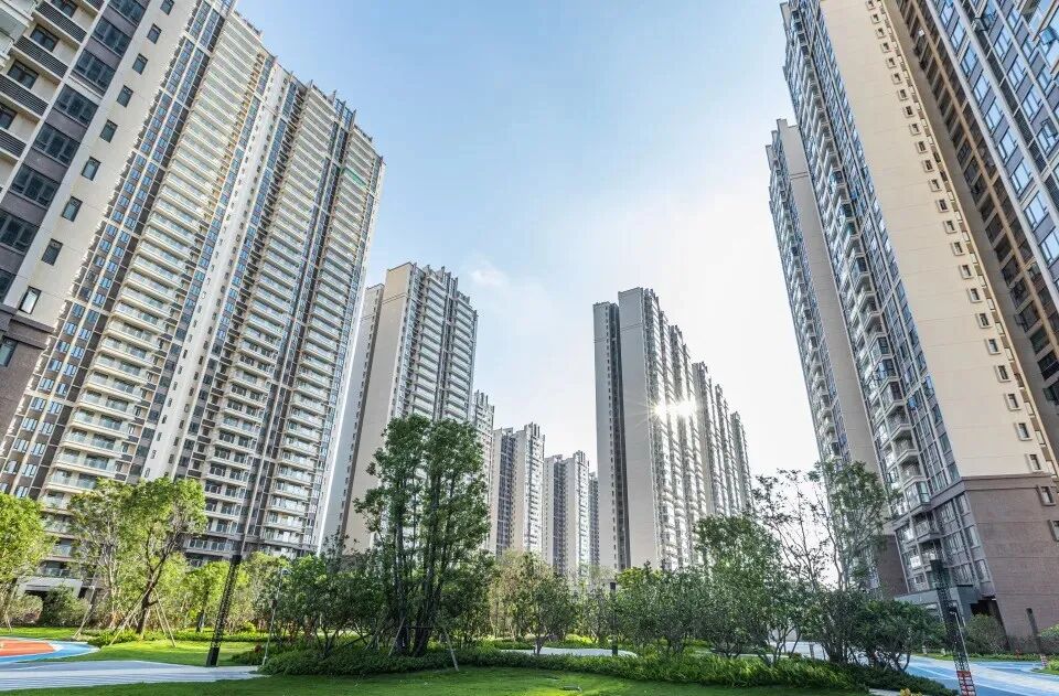 番禺珠江铂世湾最新在售价格，项目优缺点分析！