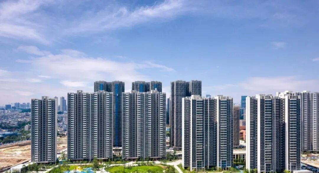 黄埔鱼珠富力南驰富颐都荟加推，在售户型109㎡~118㎡