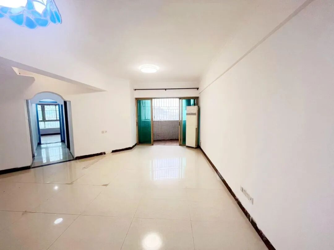 天河北二手房【鸿景园】118平，总价758万！