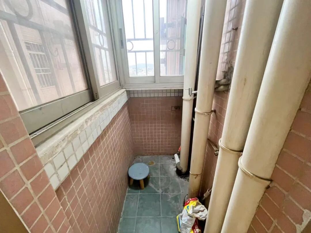 天河北二手房【鸿景园】118平，总价758万！