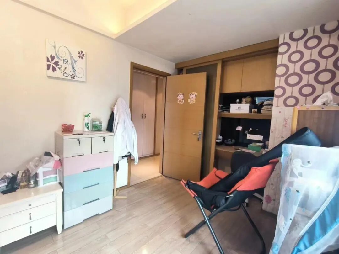 天河北二手房【芳草园】109平，总价950万！